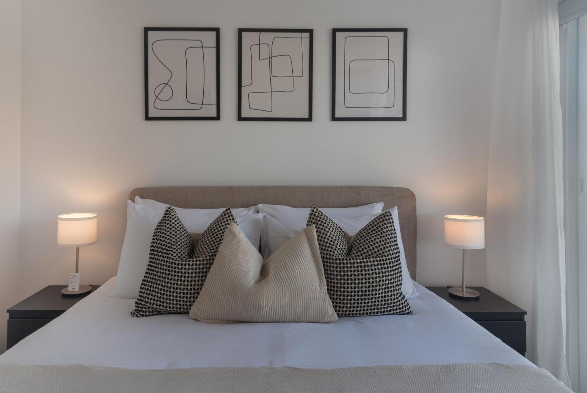Phaedrus Living City Breeze Residences Finesse Larnaca Exteriör bild